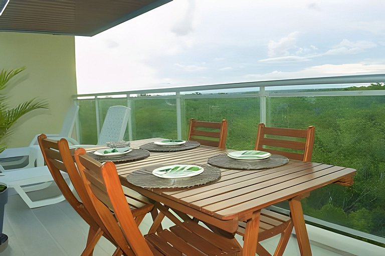 Penthouse/Romantic/Views/Beach/HotTub/WiFi/Kitchen