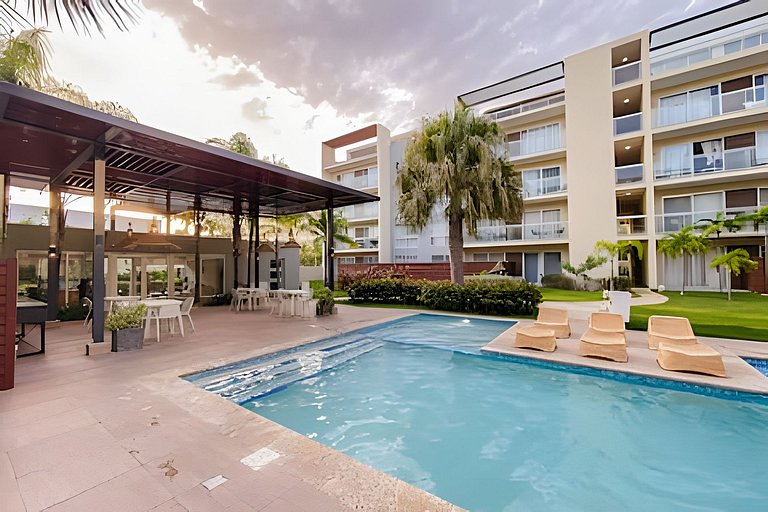 Full Kitchen/Kids Friendly/Beach/Hot Tub/Pool/WIFI