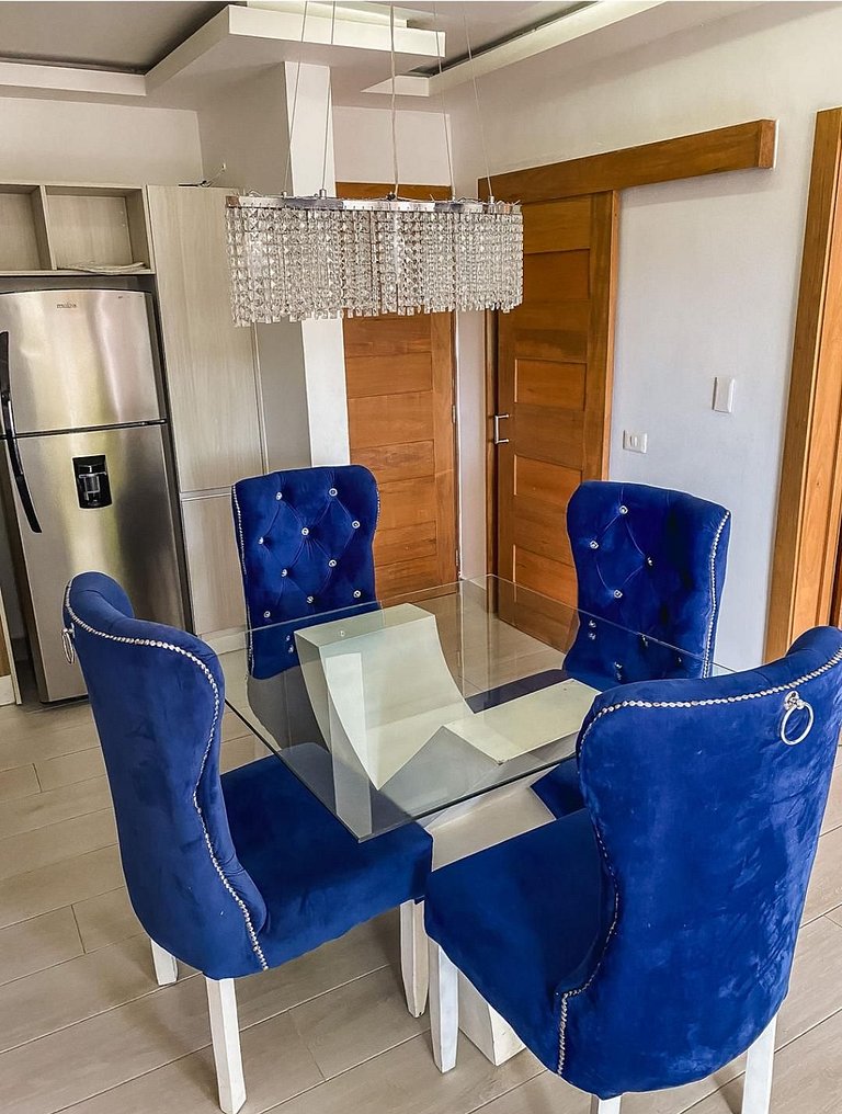 Acogedor apartamento familiar/Piscina/Playa