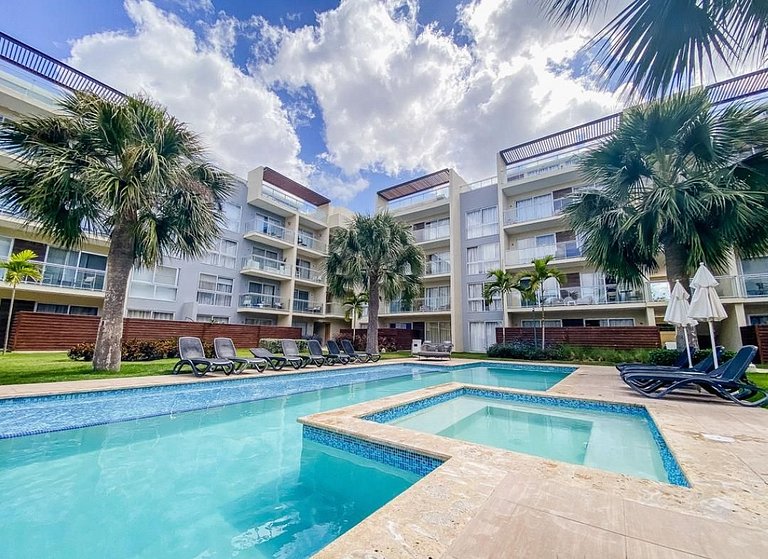 Acogedor apartamento familiar/Piscina/Playa